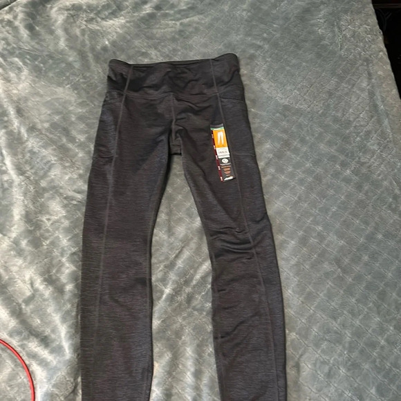Avia Leggings Dark Gray NWT Small (4-6) with Pockets AV Core Legging - Picture 1 of 4